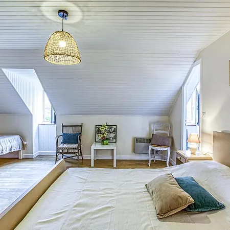 2 Bedroom Cozy In *